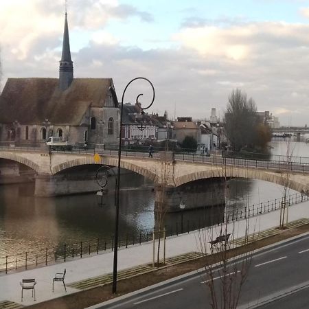 Chambre Privee Dans Maison Centre-Ville Sens Petit-Dejeuner Compris Dış mekan fotoğraf